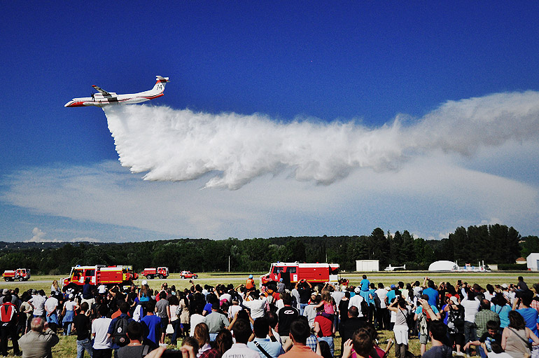 50 ans bombardiers d'eau - meeting aérien