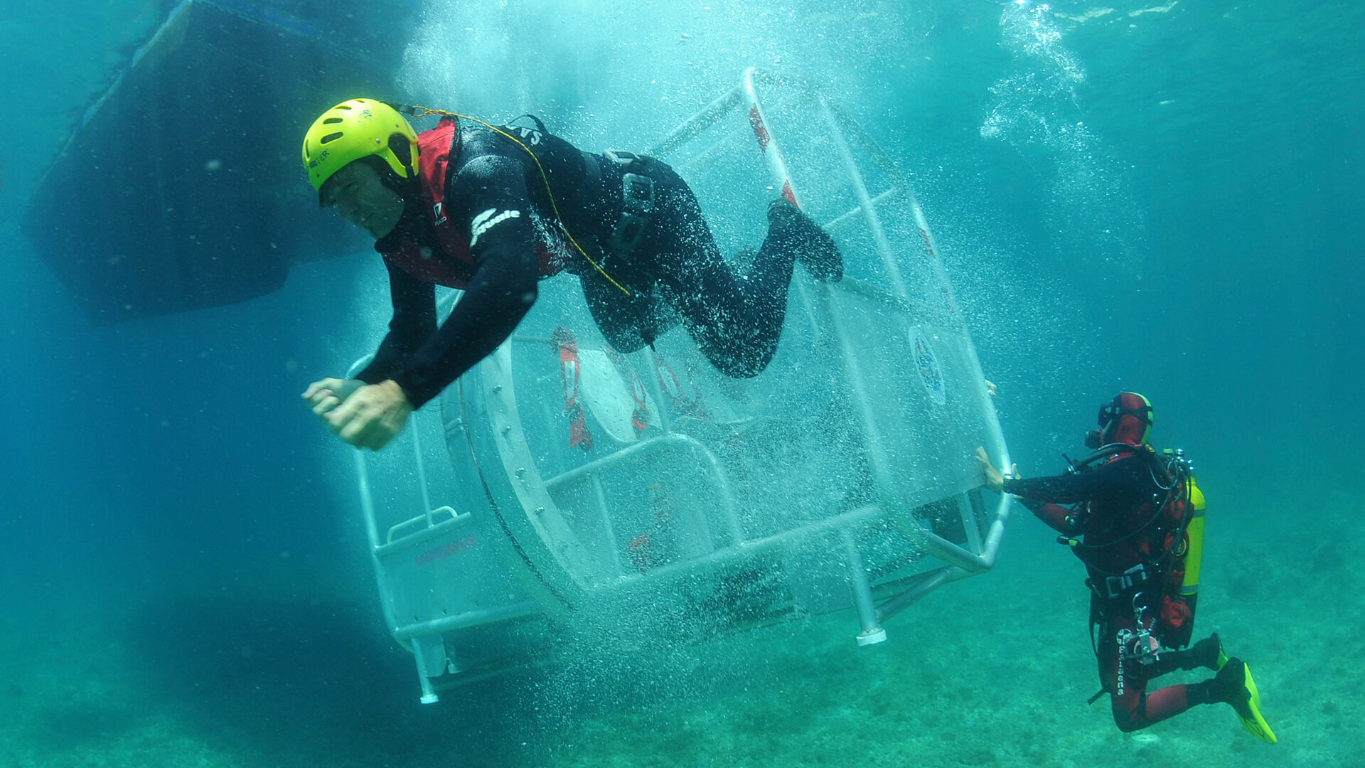 Exercice de survie en mer avec le Centre National de Plongée (CNP) de Valabre